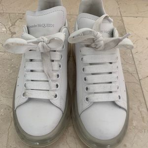 Alexander McQueen Iridescent leather sneakers